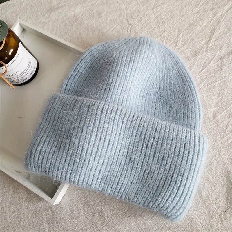 Bonnet tricoté chaud pour femme